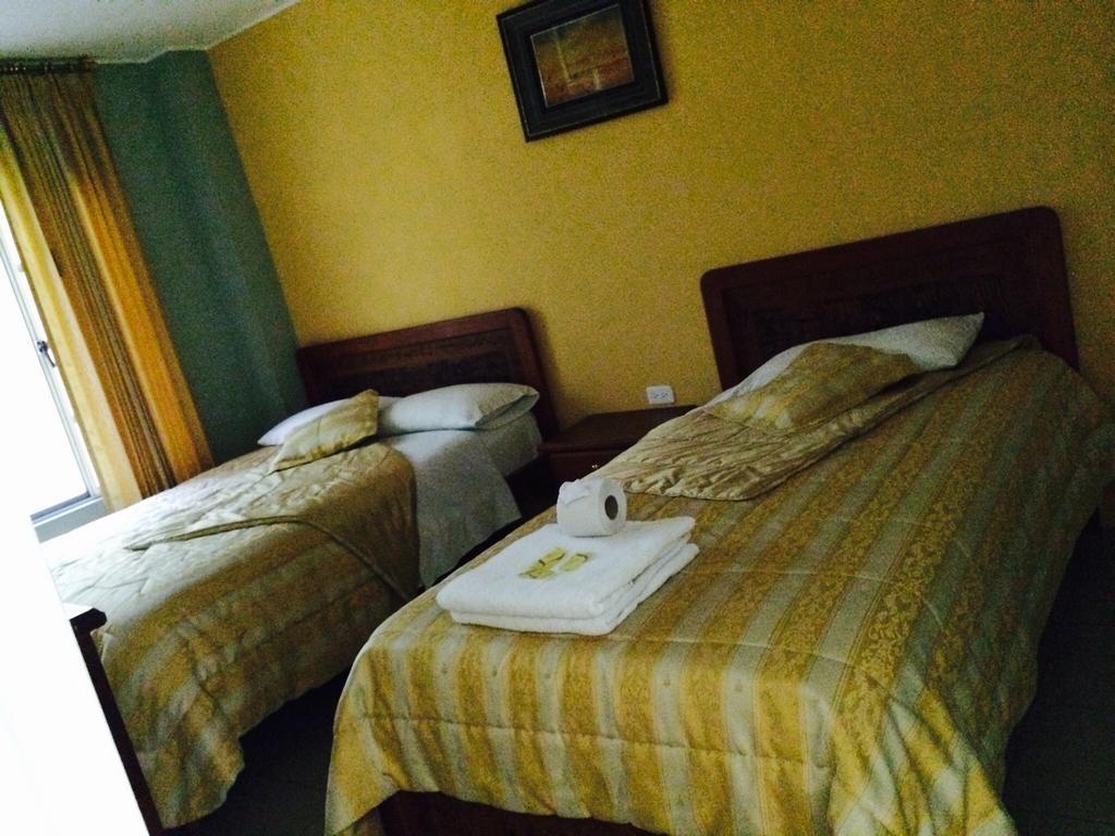 Hostal Grand Rio Baños Habitación foto